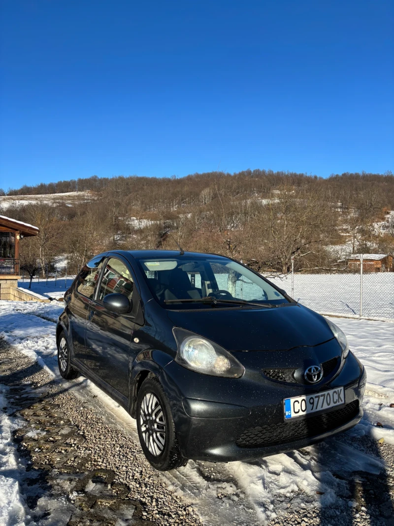 Toyota Aygo, снимка 3 - Автомобили и джипове - 52928343