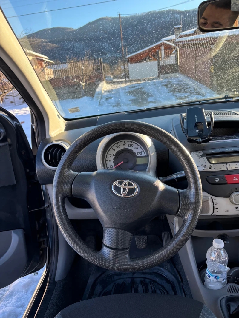 Toyota Aygo, снимка 9 - Автомобили и джипове - 52928343