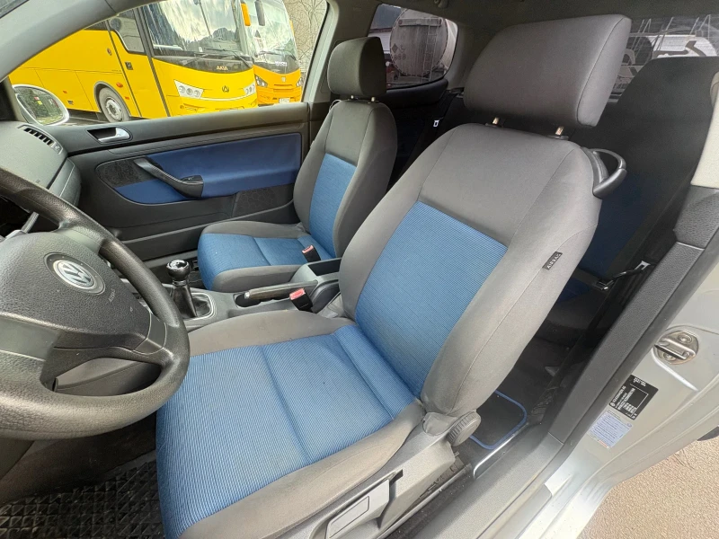 VW Golf, снимка 7 - Автомобили и джипове - 53097648