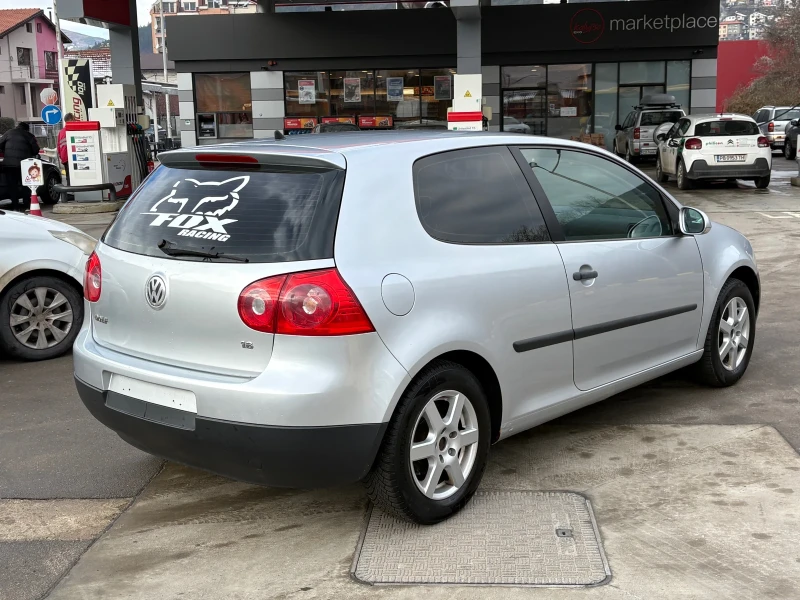 VW Golf, снимка 4 - Автомобили и джипове - 53097648