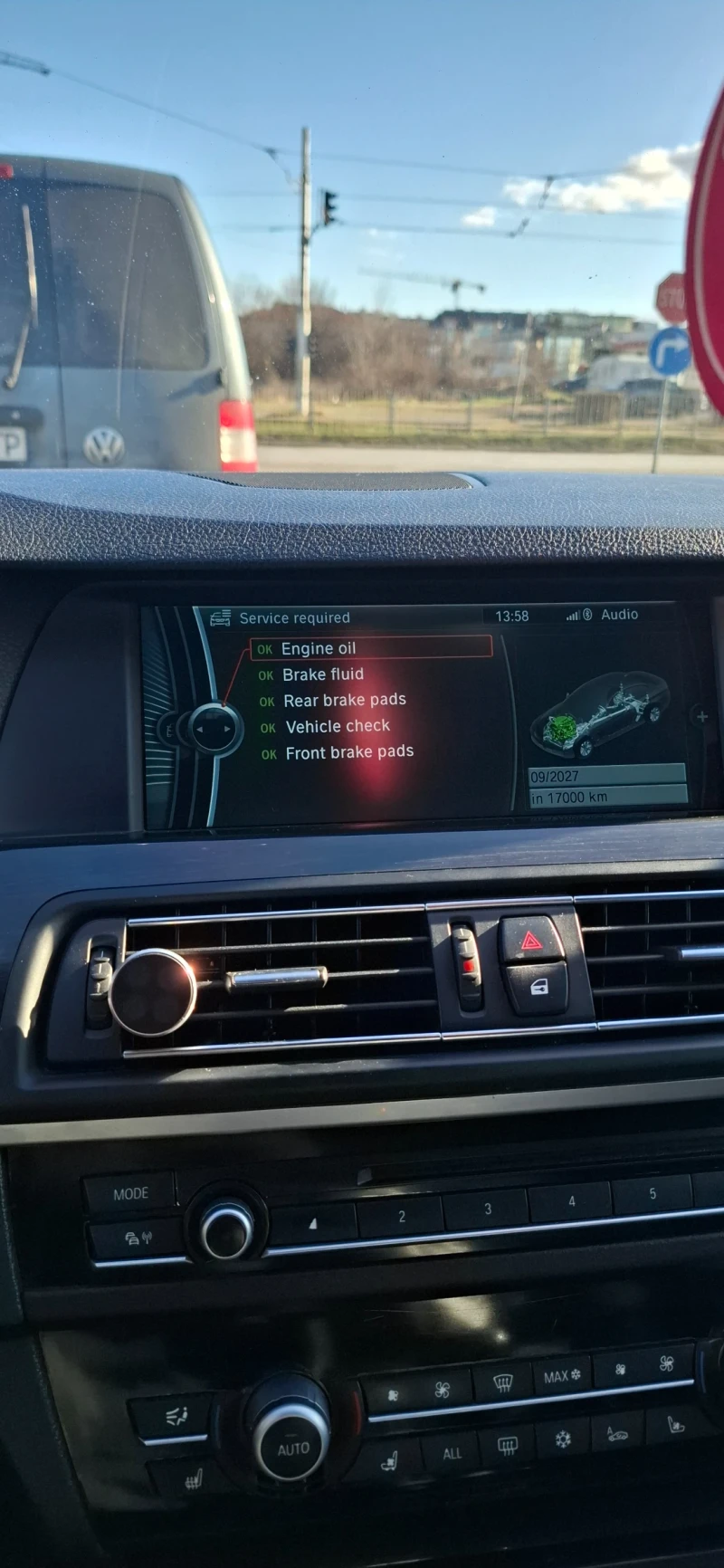 BMW 530, снимка 13 - Автомобили и джипове - 53111314