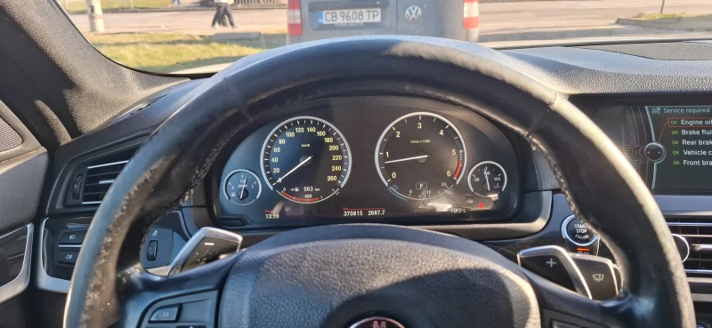 BMW 530, снимка 14 - Автомобили и джипове - 53111314