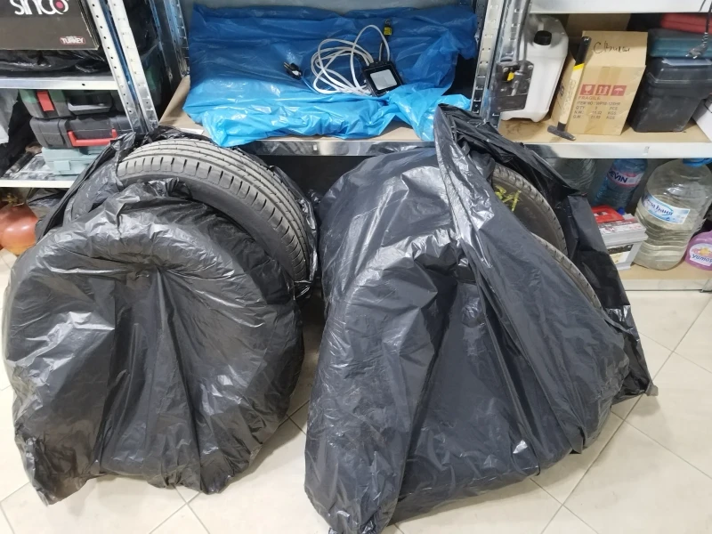 VW Passat 2.0 TDI 150 , снимка 14 - Автомобили и джипове - 53442479