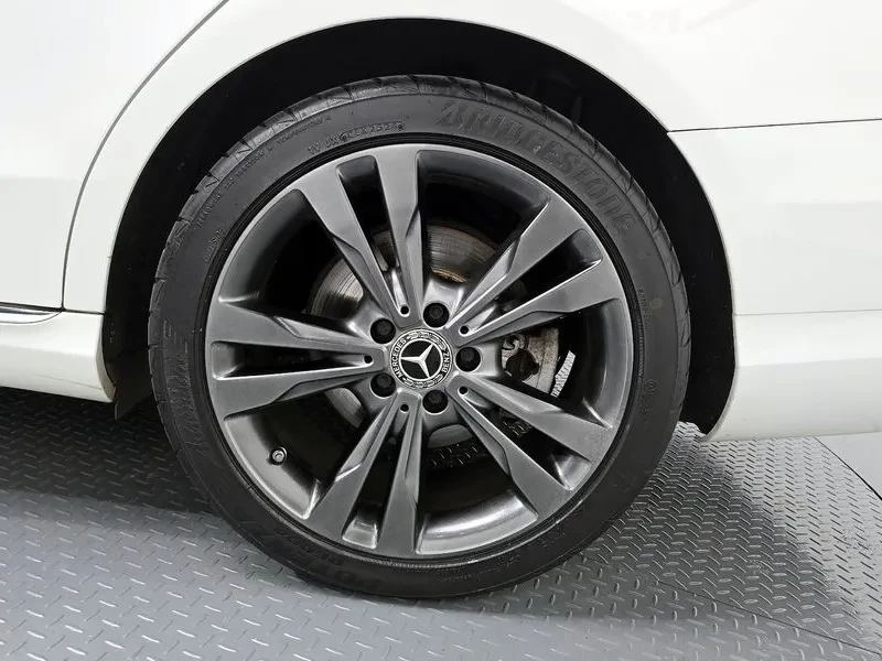 Mercedes-Benz C 180  - изображение 5