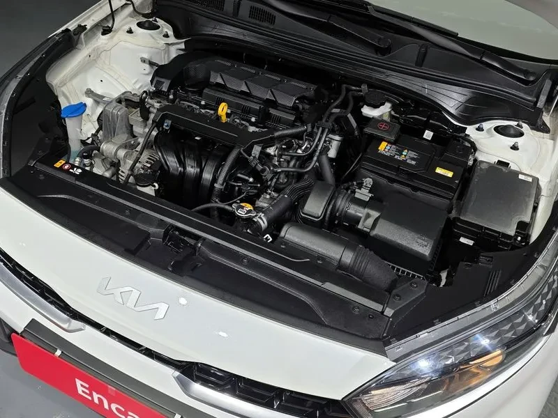 Kia K3, снимка 6 - Автомобили и джипове - 55559031