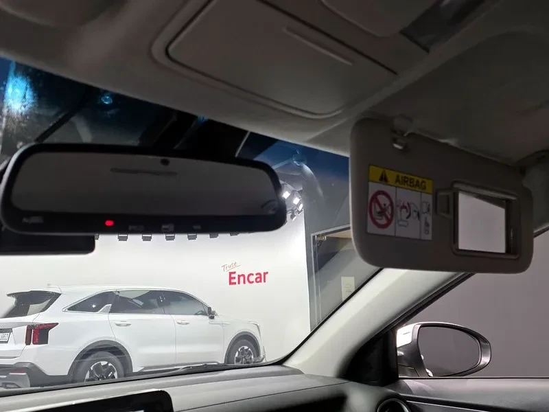 Kia K3, снимка 17 - Автомобили и джипове - 55559031