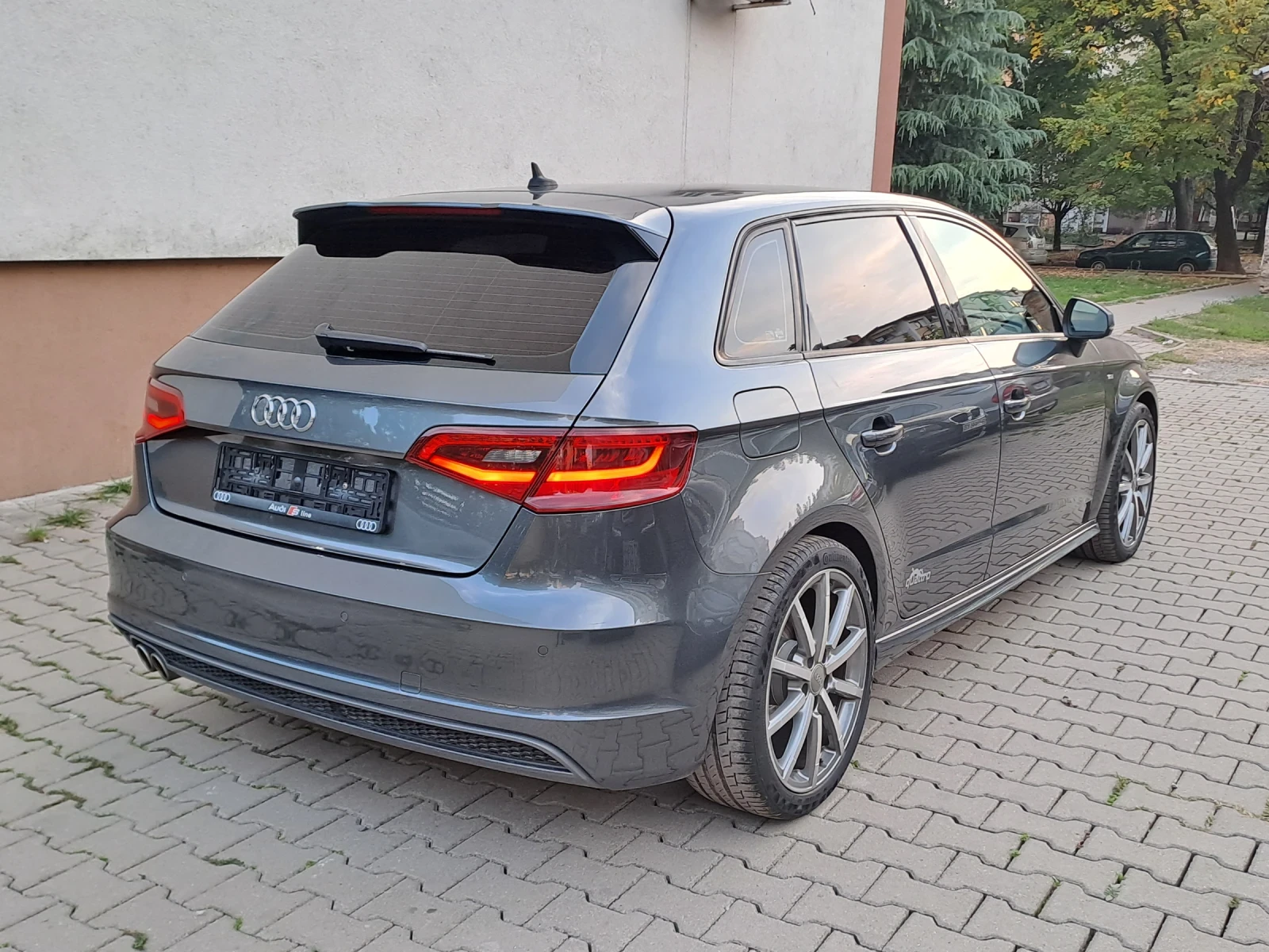 Audi A3 2.0 TDI 184к.с./S-LINE/QUATTRO/DSG - изображение 6