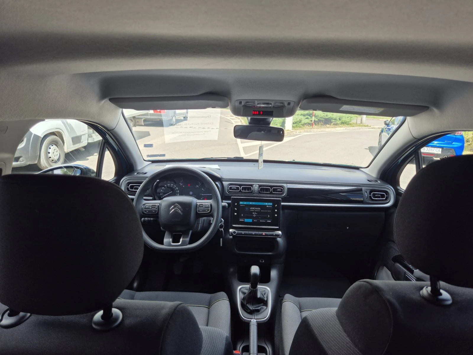 Citroen C3 SHINE PureTech 83 S&S BVM5 E6 - изображение 9
