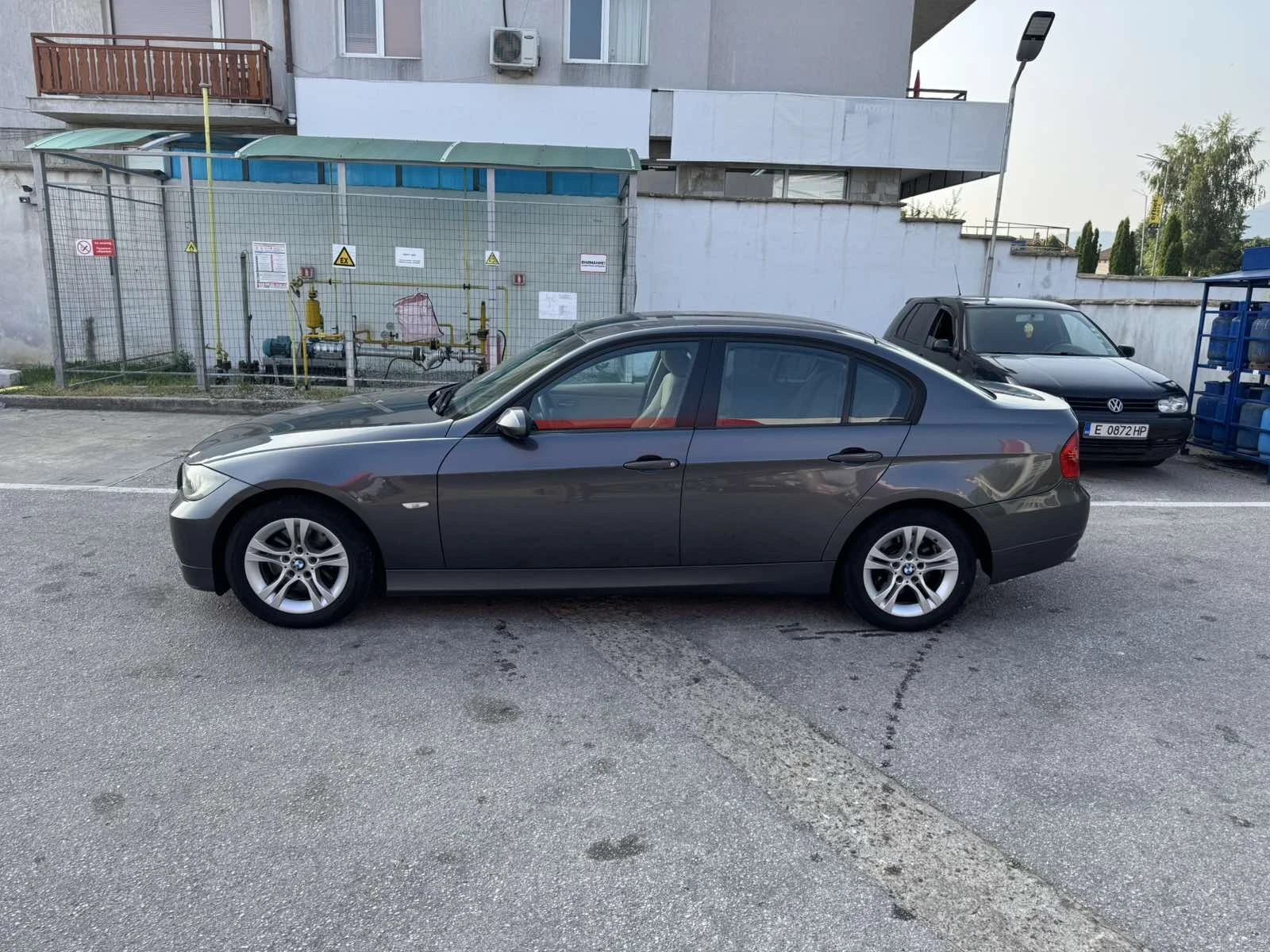 BMW 320 320D 177k.c.  Обслужен изцяло  - изображение 3