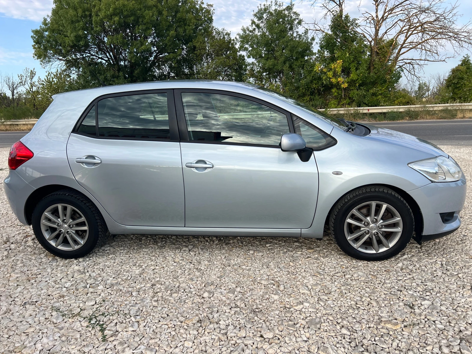 Toyota Auris 2.0 D4D/126p.s-2010g!!! - изображение 8