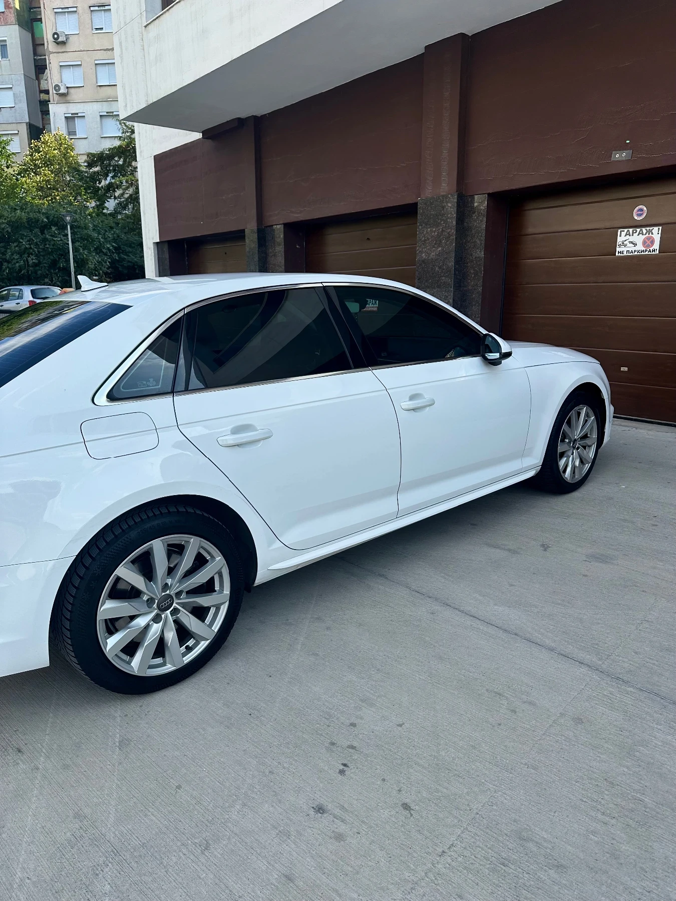 Audi A4 | Mobile.bg   11