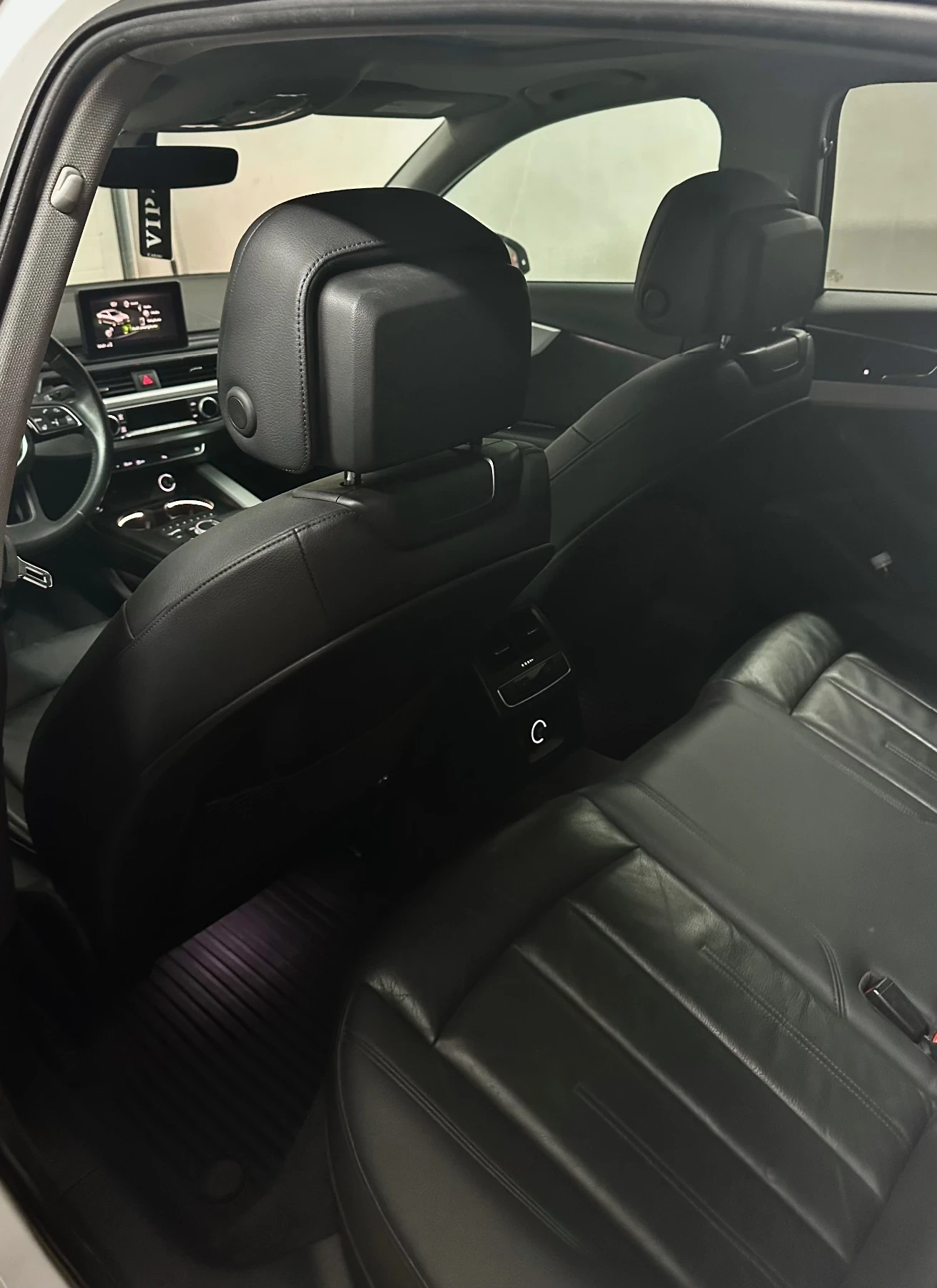 Audi A4 | Mobile.bg   7