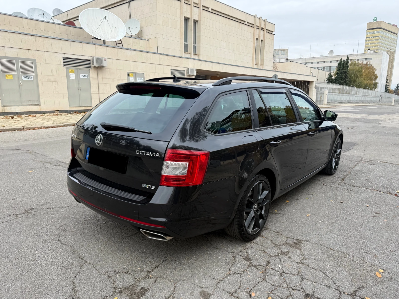 Skoda Octavia VRS Challenge | Mobile.bg   7