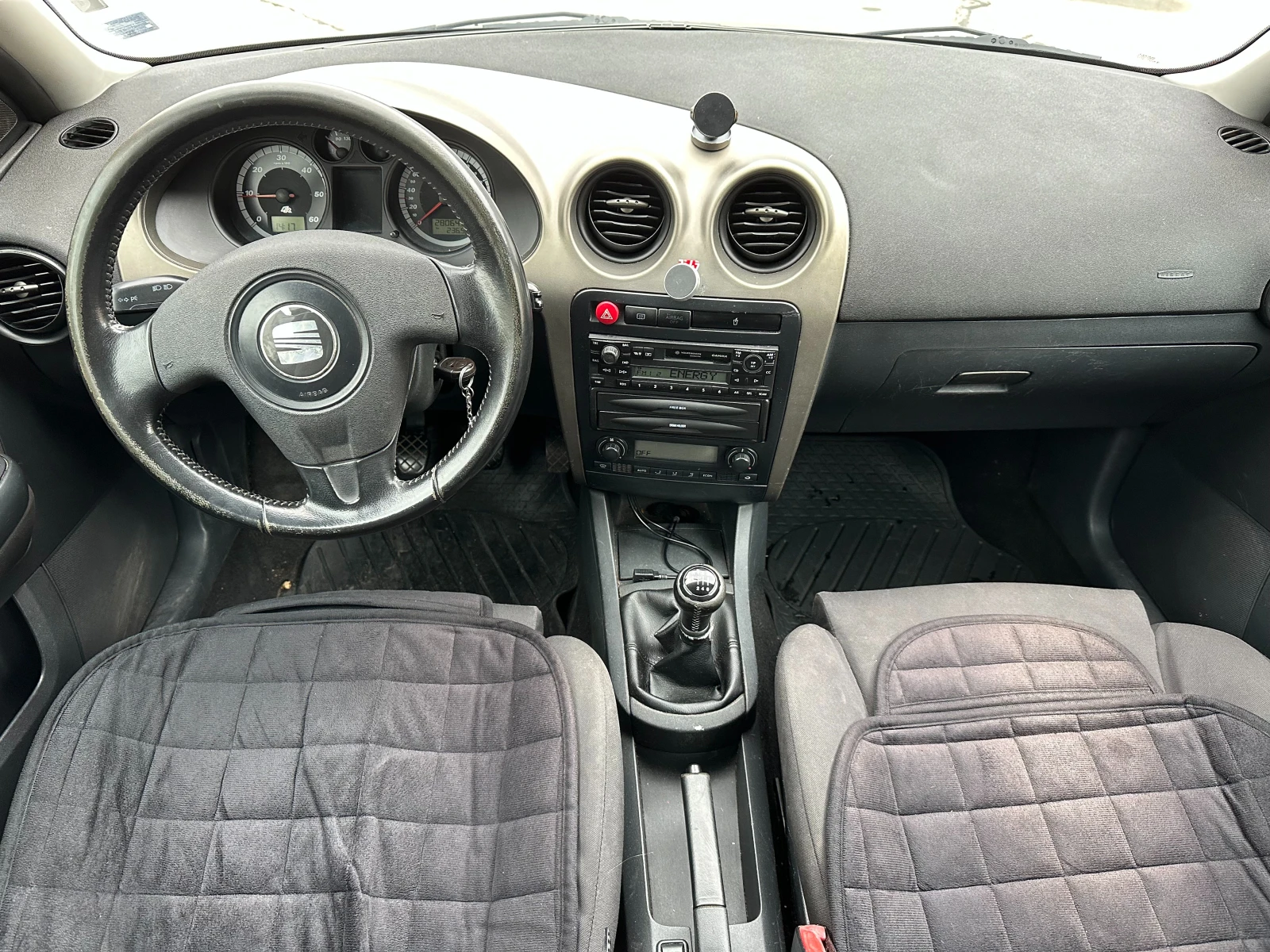 Seat Ibiza 1.9d 131 к.с. - изображение 10