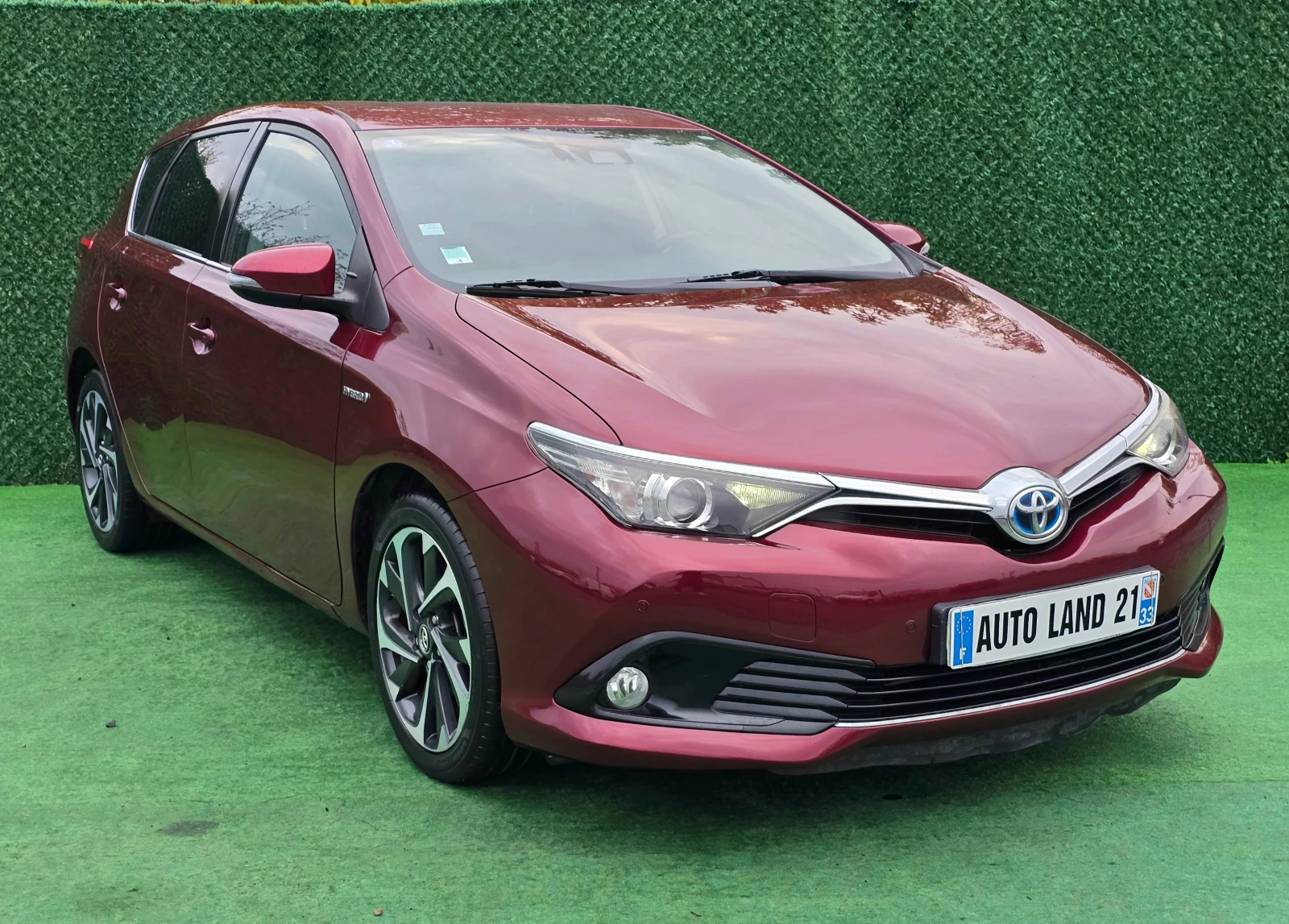 Toyota Auris 1.8i* HYBRID* 136* EDITION* FACE LIFT | Mobile.bg   3