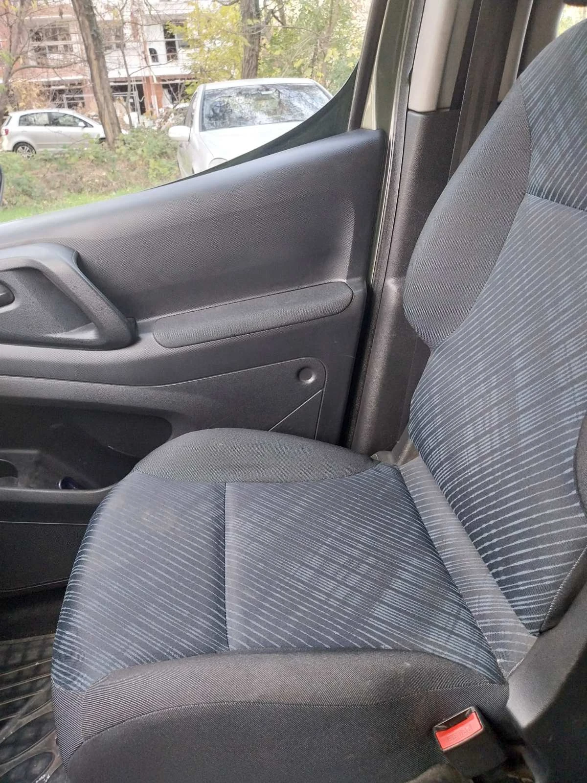 Peugeot Partner 1, 6 HDi - изображение 2