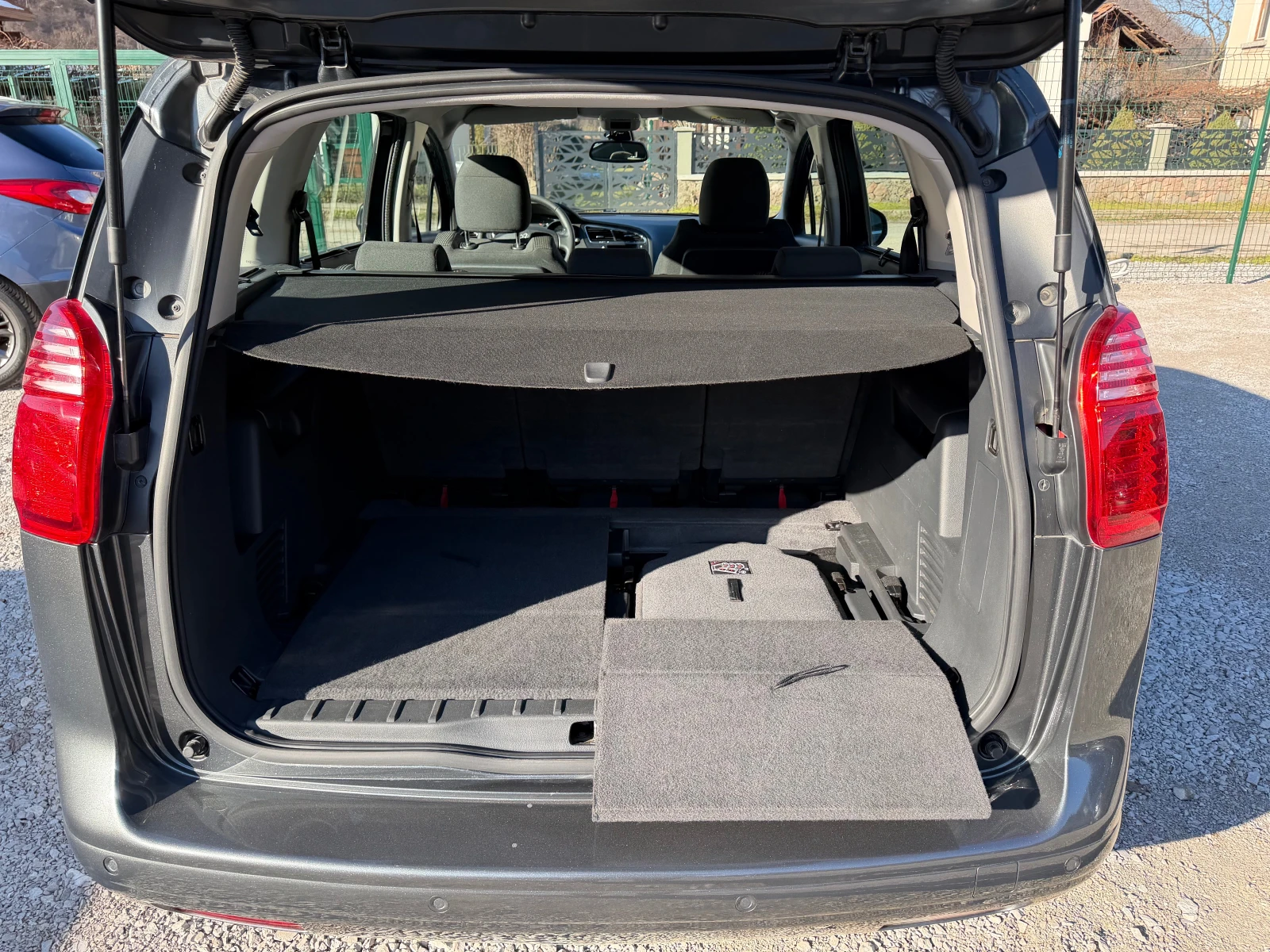 Peugeot 5008 1.6HDI 6 ck 7 ������ ITALIA | Mobile.bg � ����������� 15