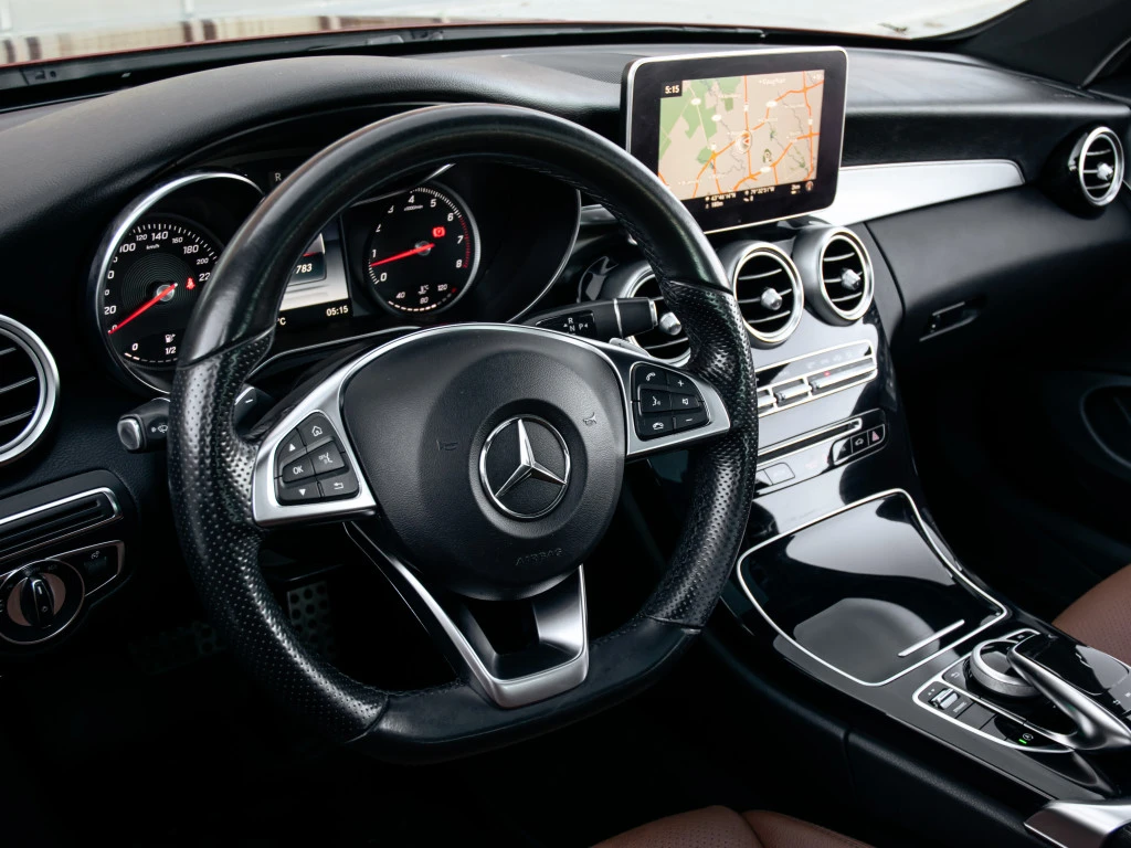 Mercedes-Benz C 300 AMG-PACK / 4MATIC / ПАНОРАМА / М.ТОЧКА / ПОДГРЕВИ  - изображение 8