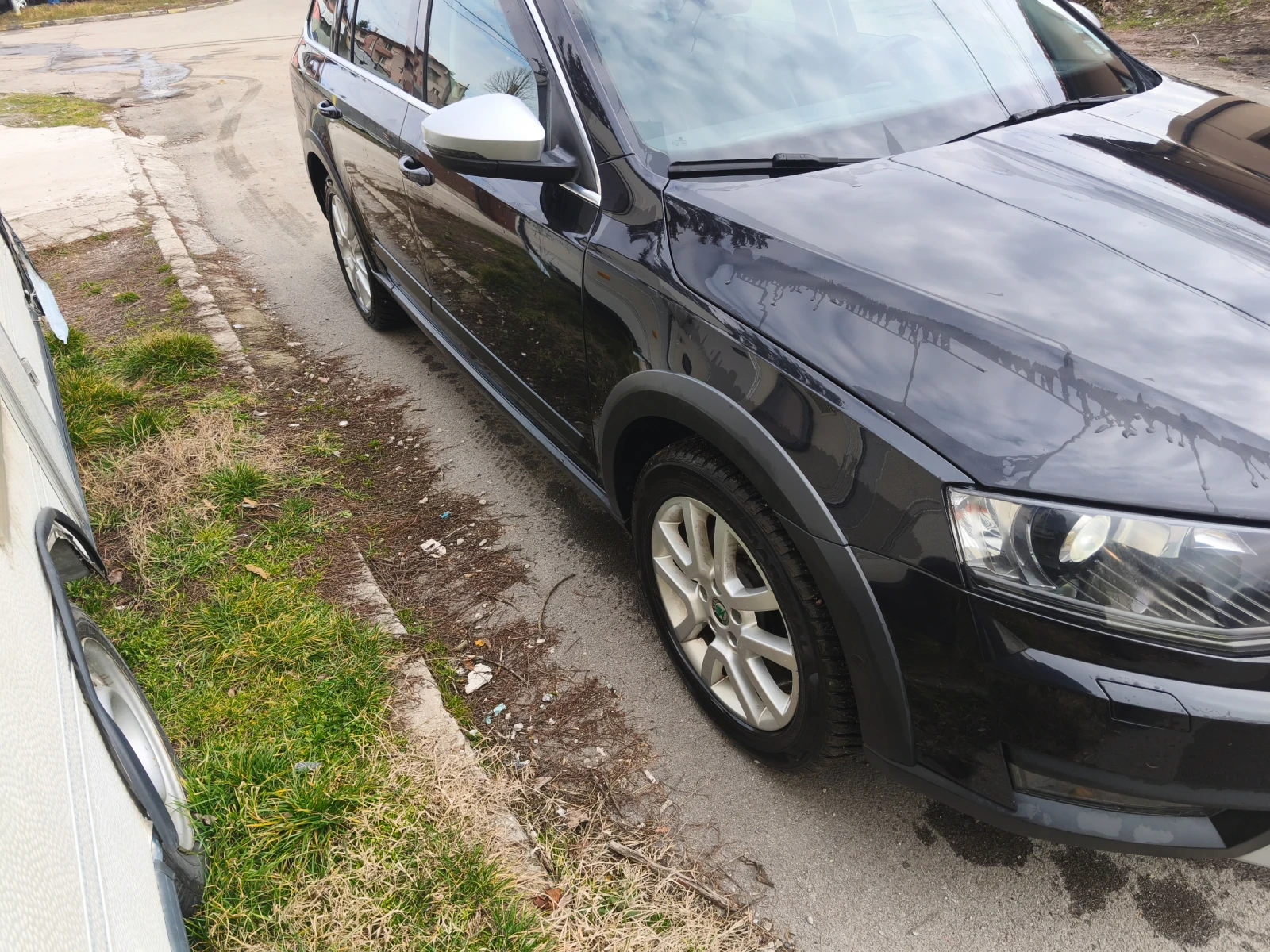 Skoda Octavia Scout  - изображение 6