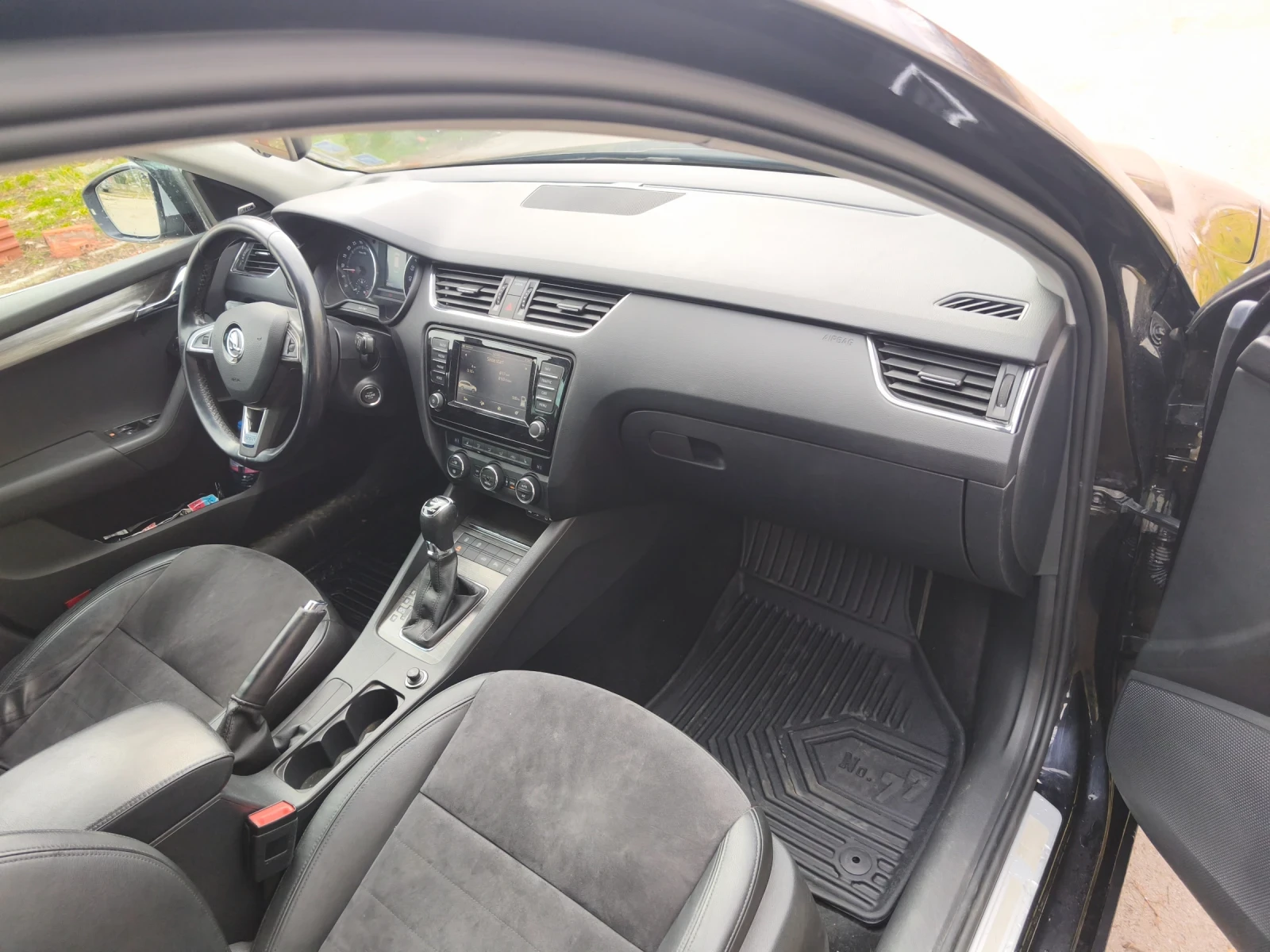 Skoda Octavia Scout  - изображение 9