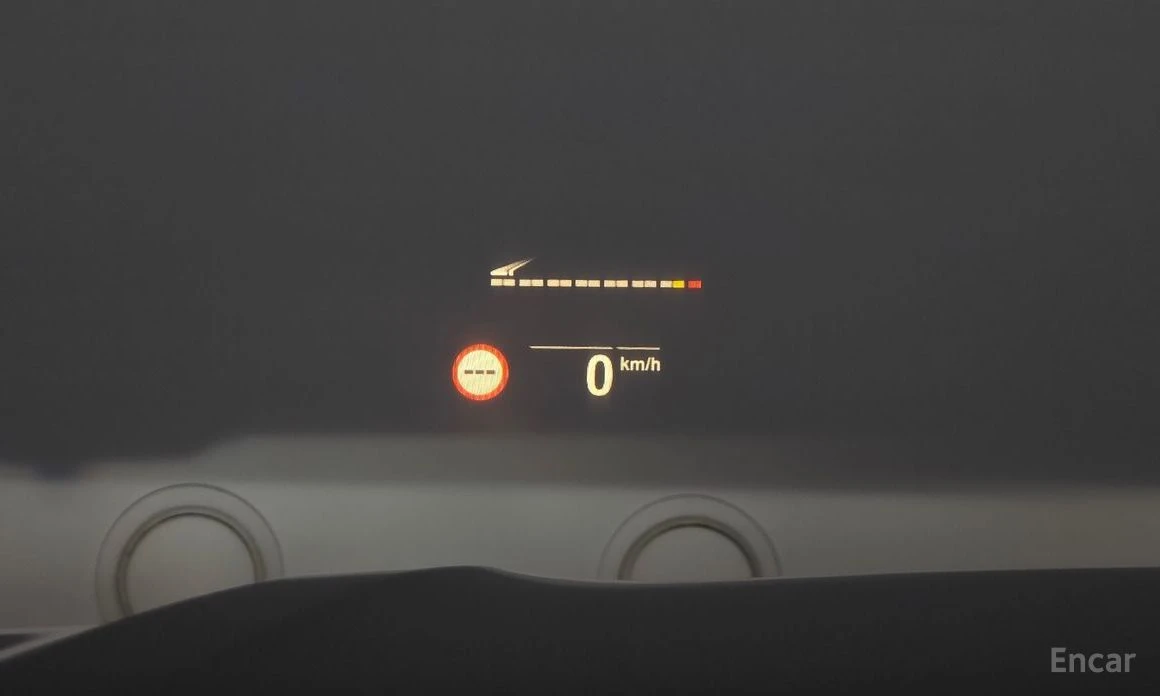 BMW 740 M* SPORT* FACELIFT* ОБДУХВАНЕ* ХЕДЪП* МАСАЖ* , снимка 11 - Автомобили и джипове - 54116272