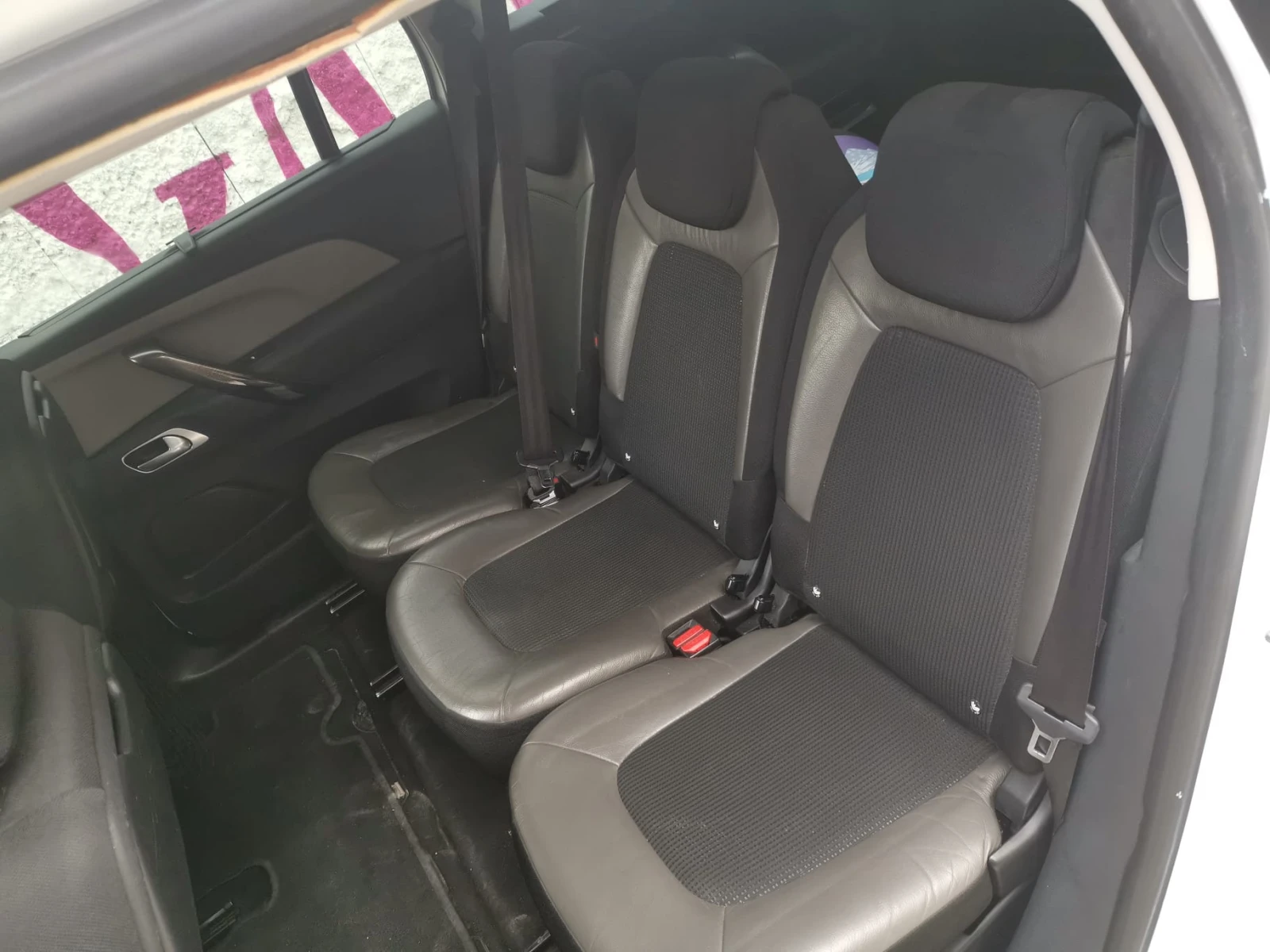 Citroen Grand C4 Picasso 1.6 HDI, снимка 8 - Автомобили и джипове - 54132312