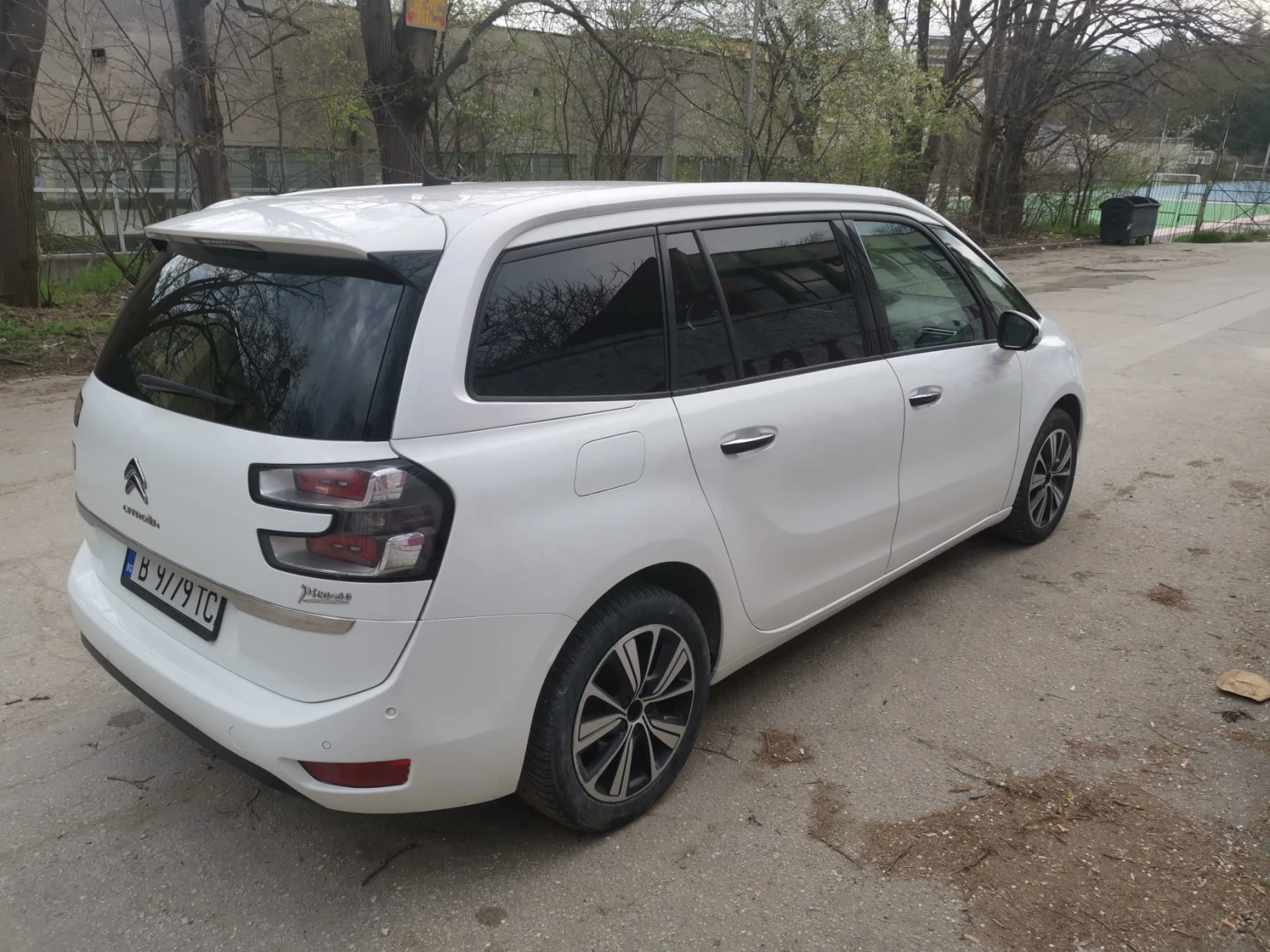 Citroen Grand C4 Picasso 1.6 HDI, снимка 5 - Автомобили и джипове - 54132312