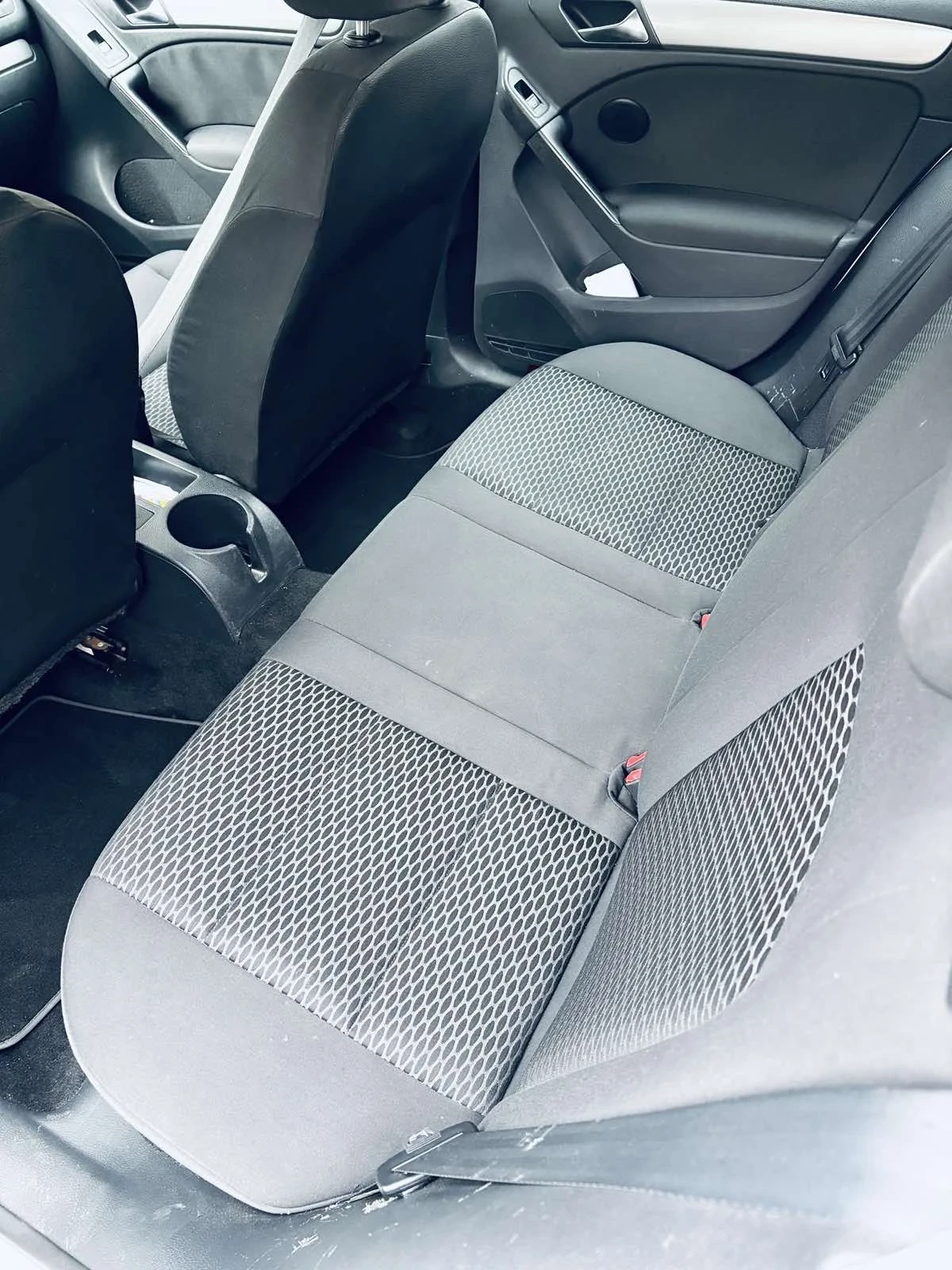 VW Golf, снимка 5 - Автомобили и джипове - 54192844