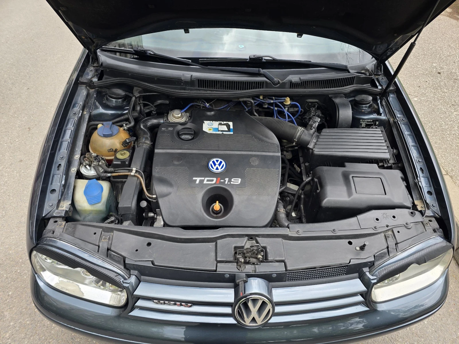 VW Golf MK4, снимка 9 - Автомобили и джипове - 54381591