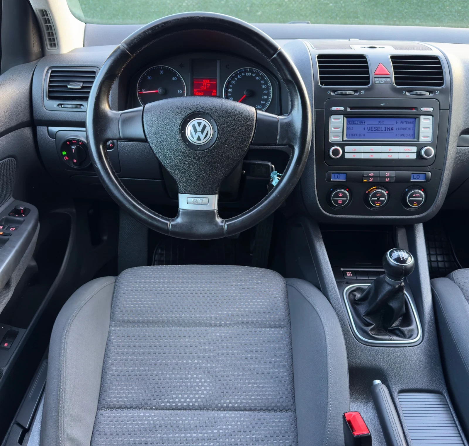 VW Golf 1.9TDi //GT, снимка 11 - Автомобили и джипове - 54514741