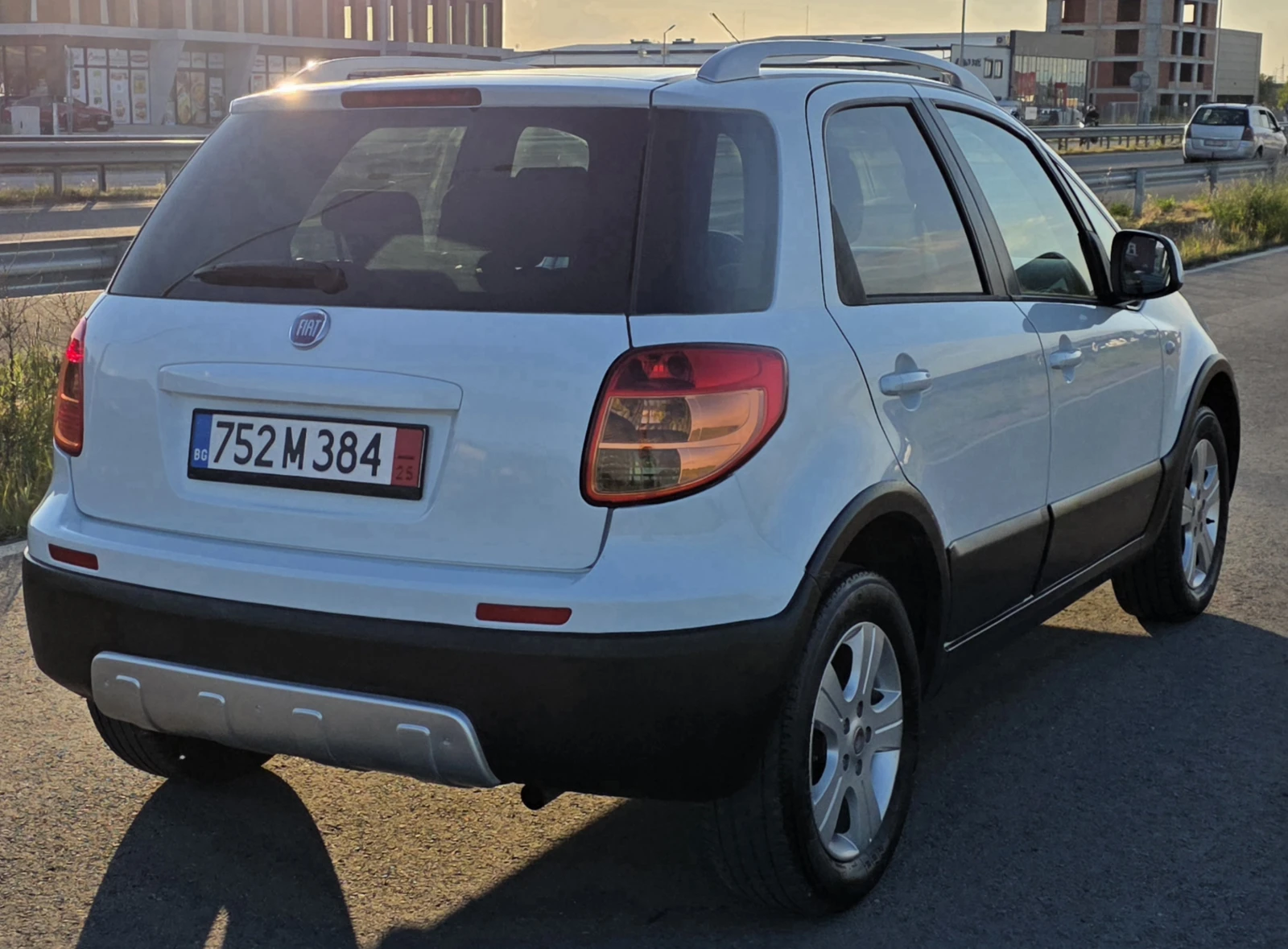 Fiat Sedici 1.6i GAZ 4x4, снимка 6 - Автомобили и джипове - 54693583
