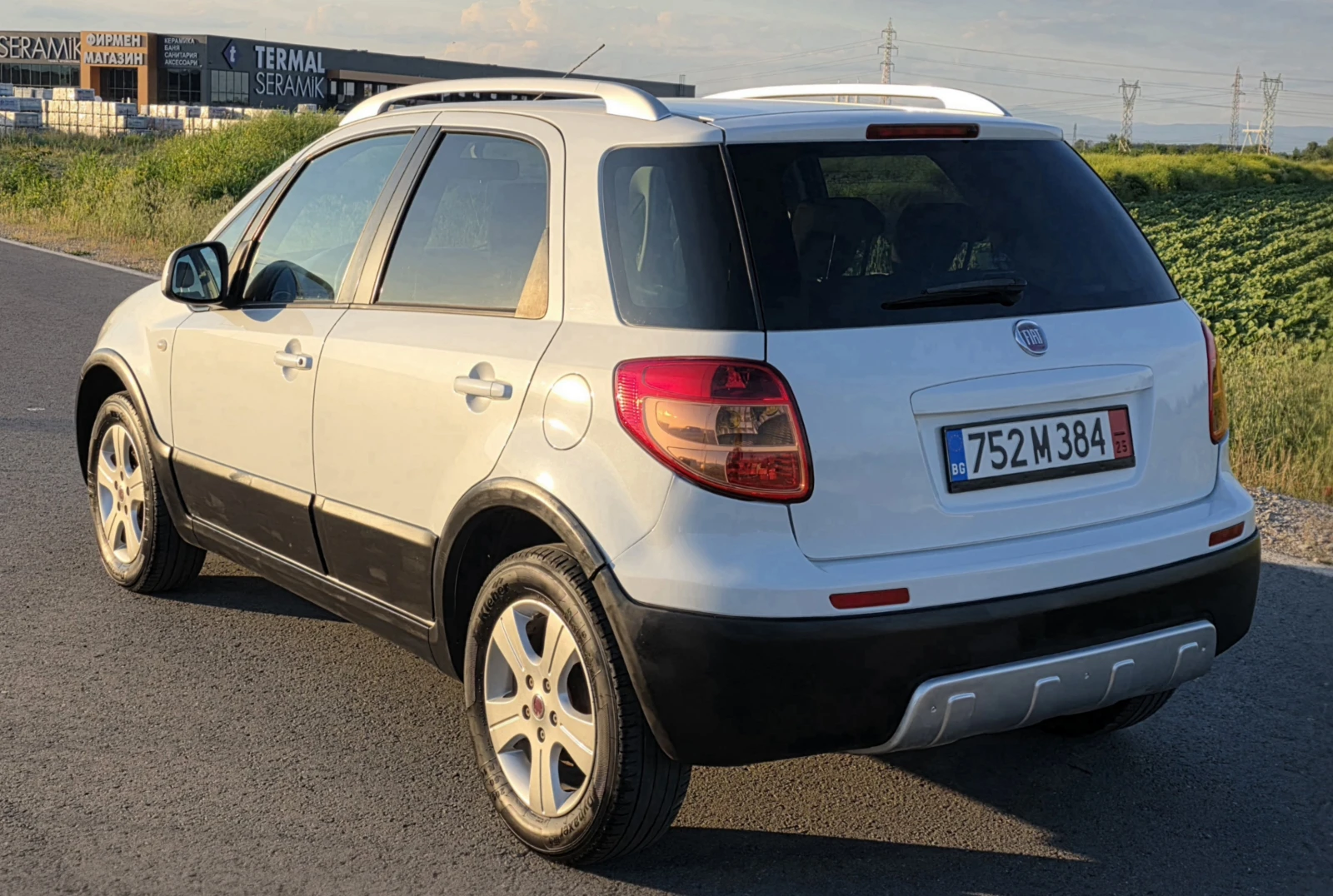 Fiat Sedici 1.6i GAZ 4x4, снимка 4 - Автомобили и джипове - 54693583
