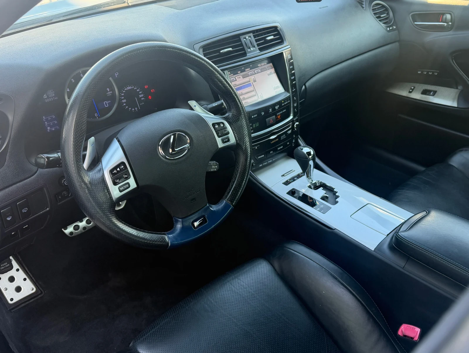 Lexus IS F 5, 0 Facelift, снимка 7 - Автомобили и джипове - 54694385