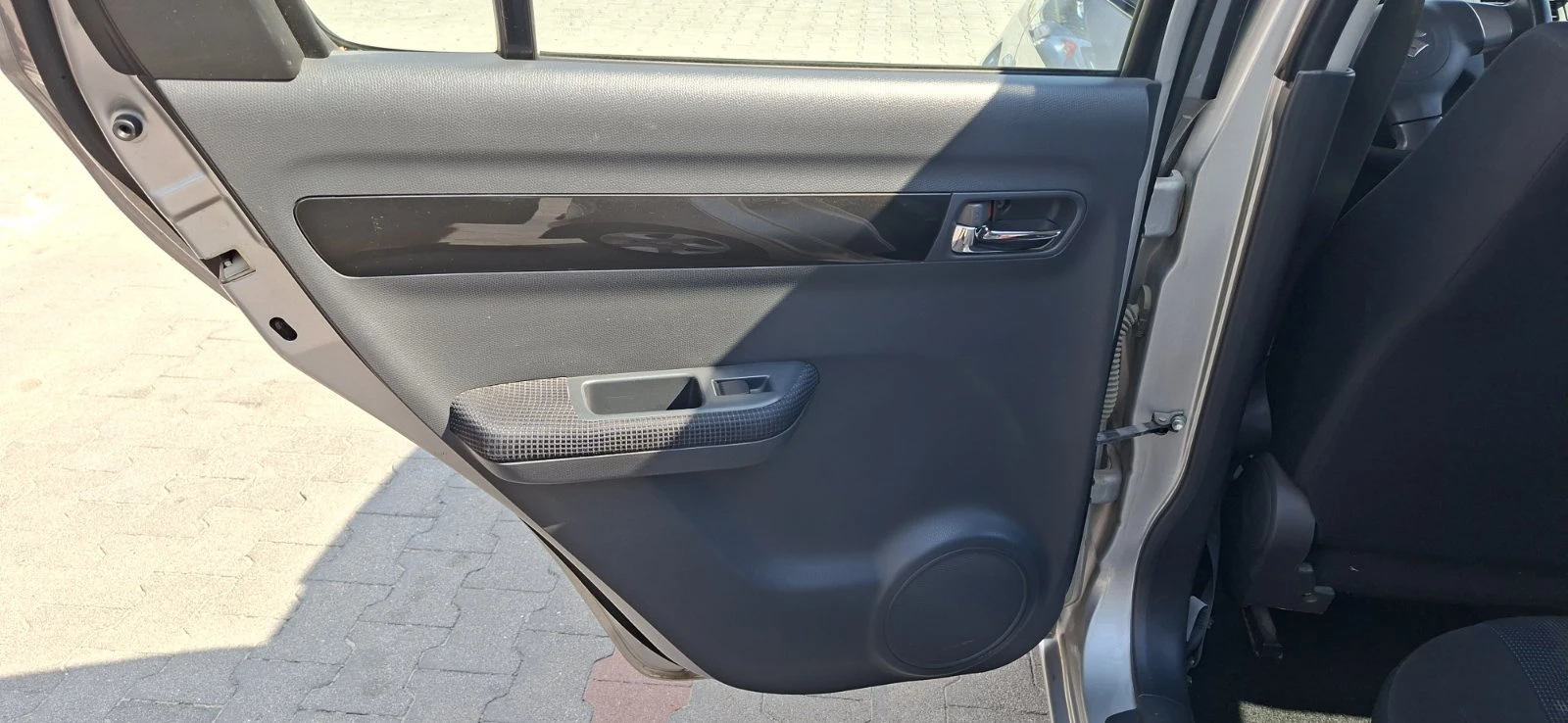 Suzuki Swift, снимка 9 - Автомобили и джипове - 55131335