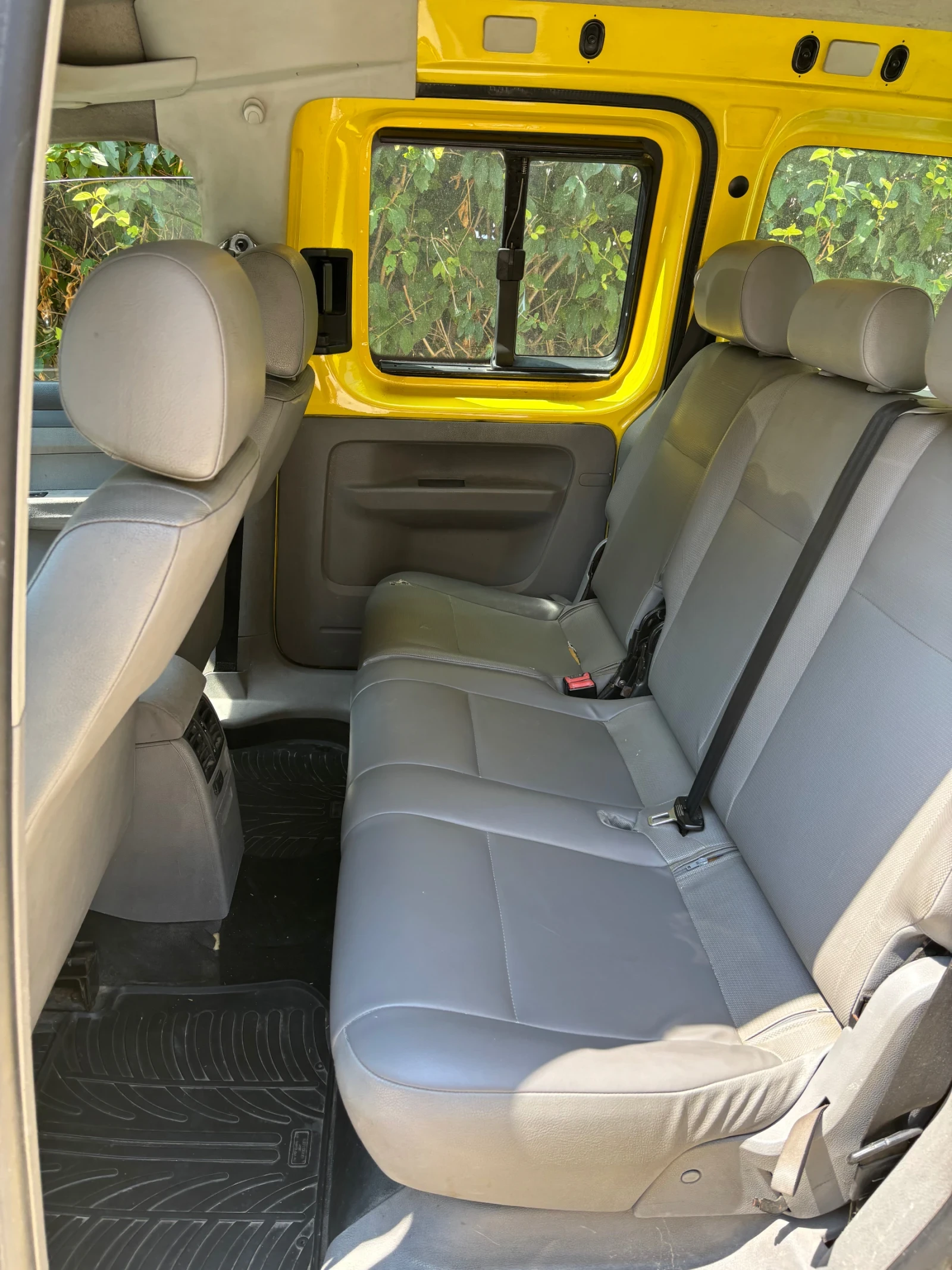 VW Caddy, снимка 7 - Автомобили и джипове - 55631943