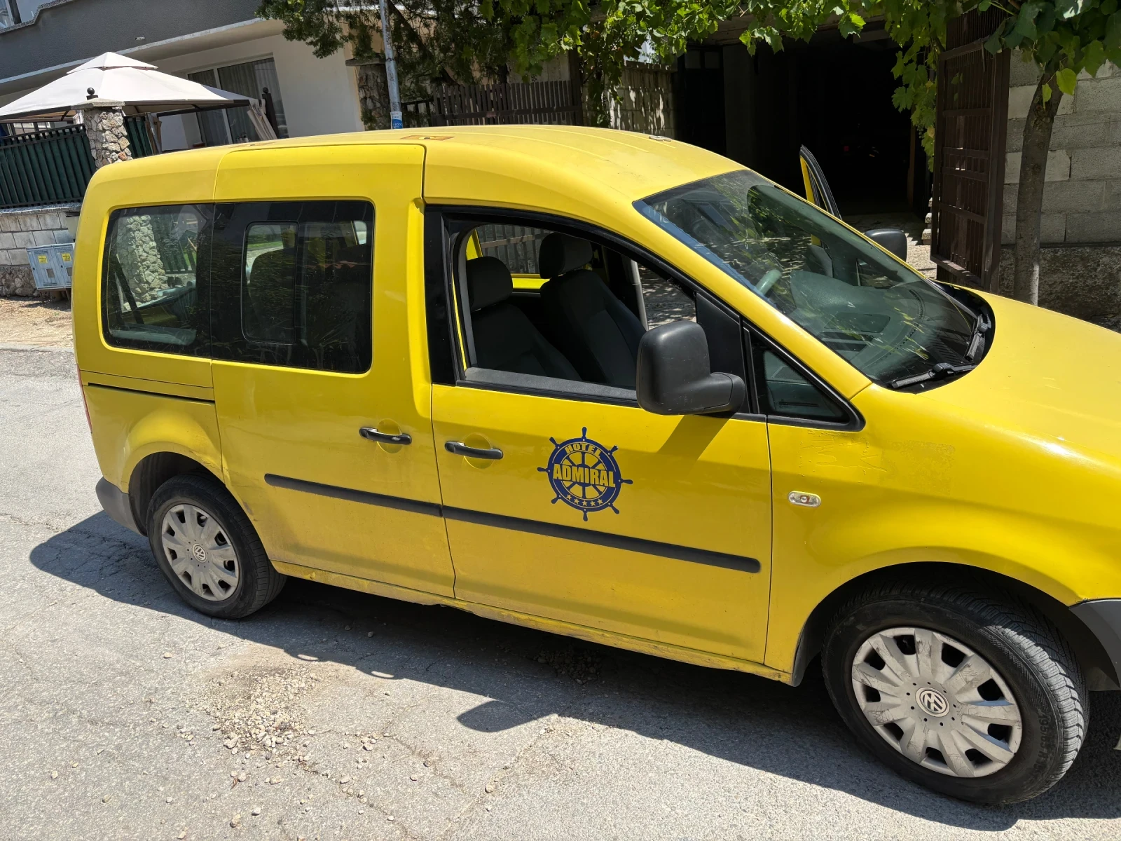VW Caddy