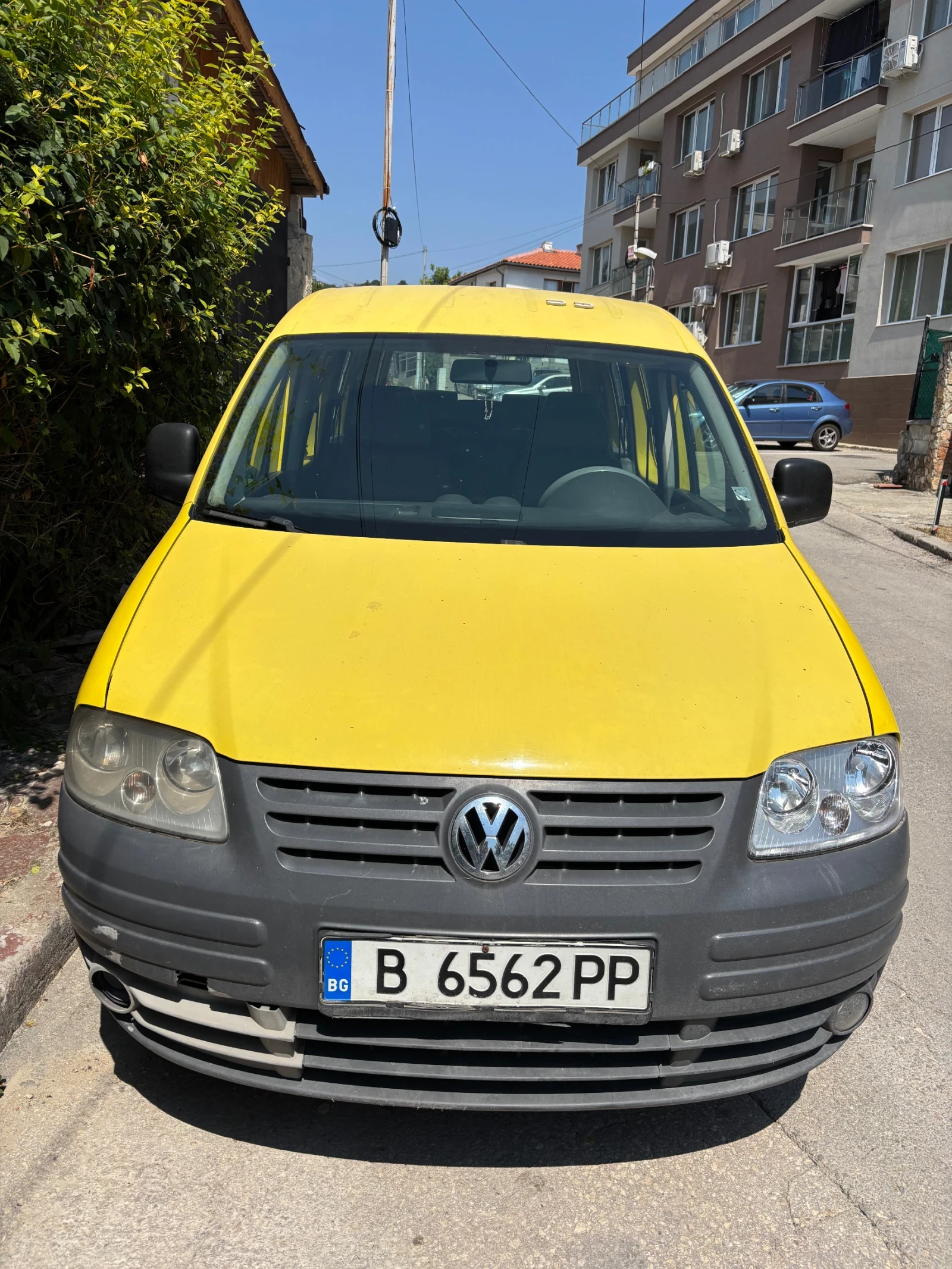 VW Caddy, снимка 8 - Автомобили и джипове - 55631943
