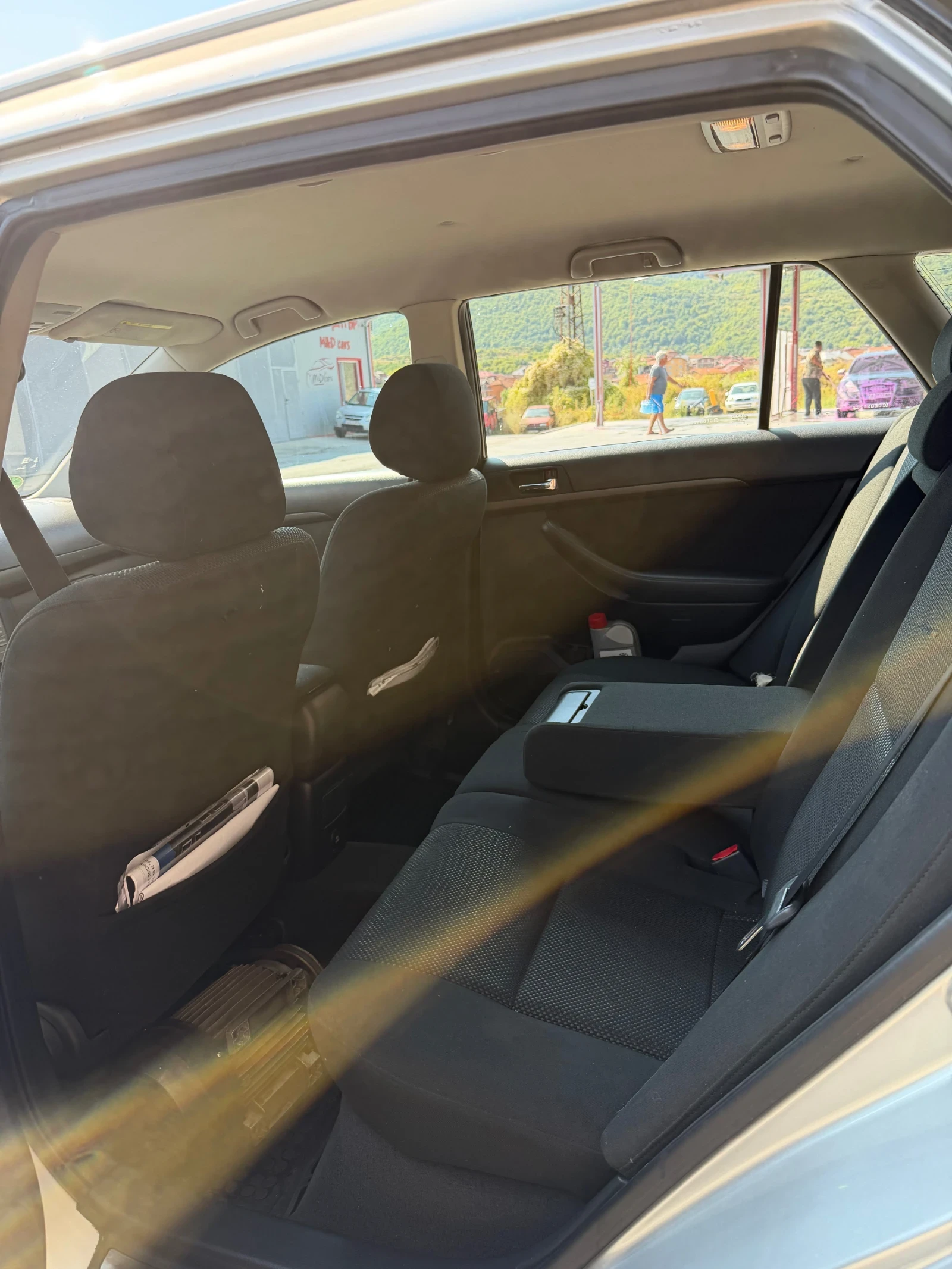 Toyota Avensis, снимка 9 - Автомобили и джипове - 55998086