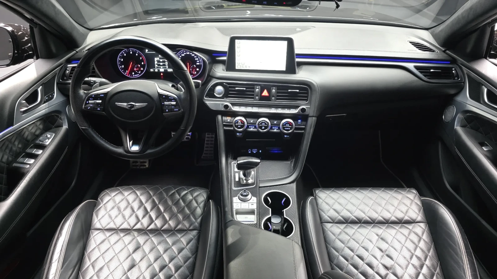 Genesis G70 3.3 4X4 * КРАЙНА ЦЕНА* FULL MAX, снимка 9 - Автомобили и джипове - 56125816