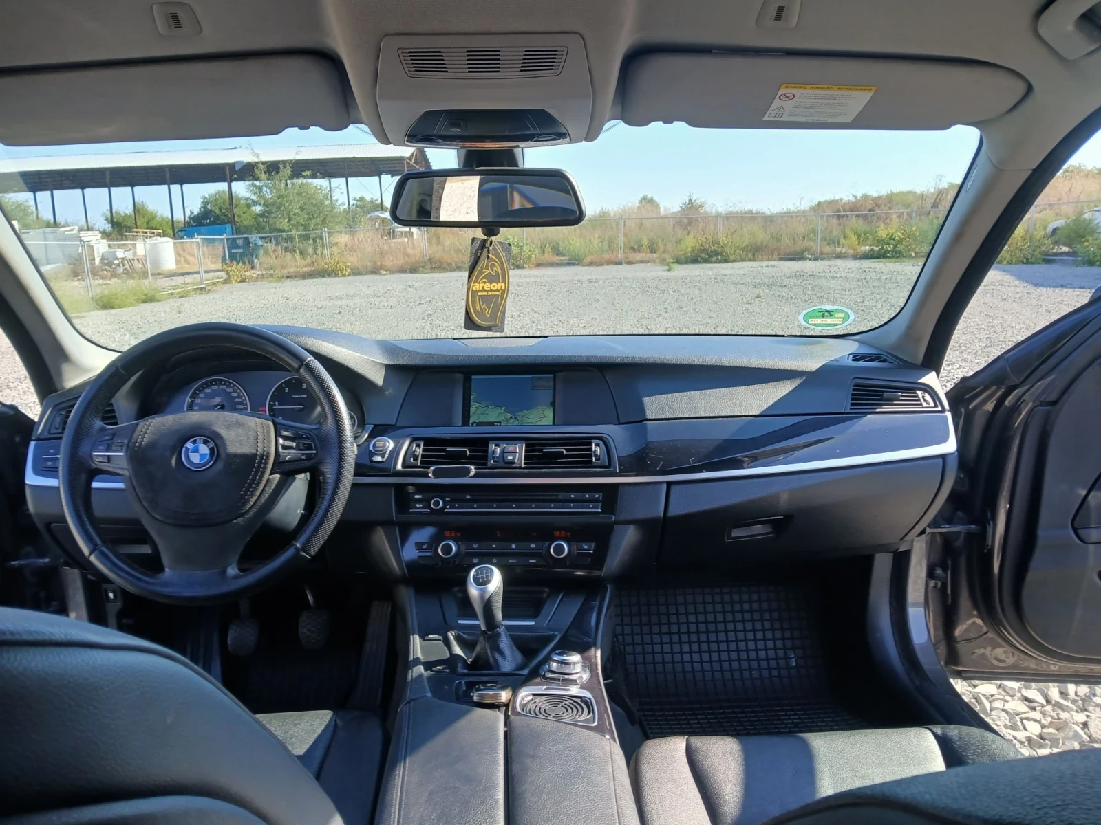 BMW 520 D, снимка 10 - Автомобили и джипове - 56316696