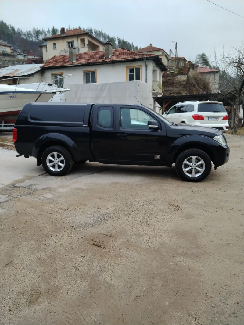 Nissan Navara, снимка 2 - Автомобили и джипове - 49563187