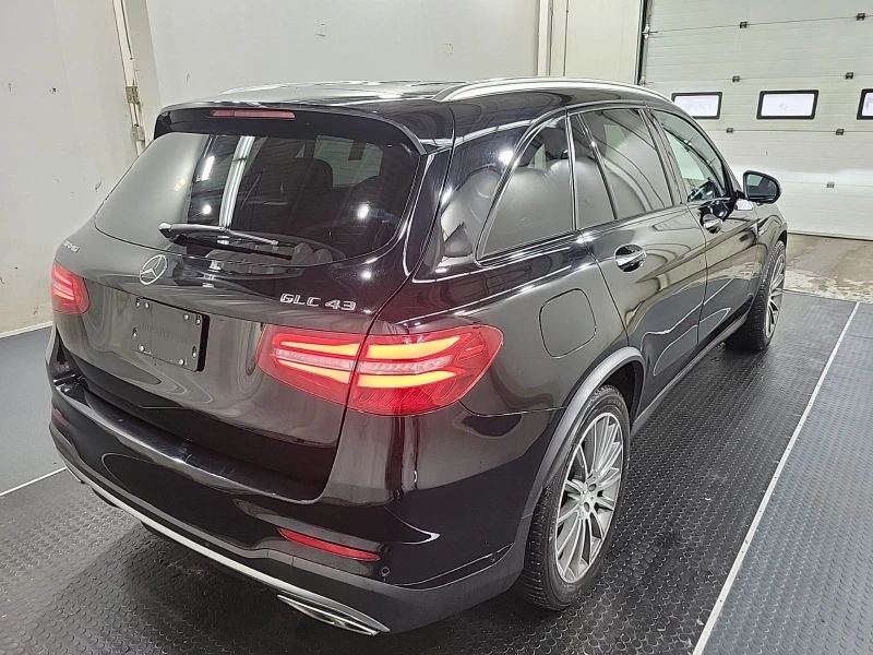 Mercedes-Benz GLC 43 AMG CARFAX АВТО КРЕДИТ , снимка 4 - Автомобили и джипове - 52725509