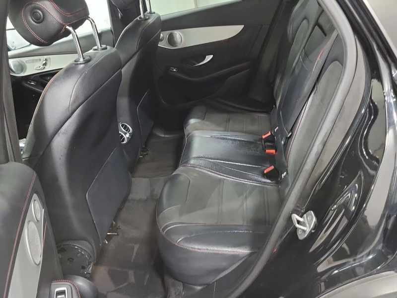 Mercedes-Benz GLC 43 AMG CARFAX АВТО КРЕДИТ , снимка 11 - Автомобили и джипове - 52725509