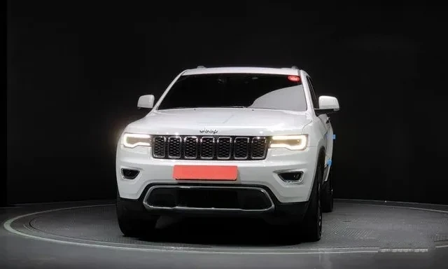 Jeep Grand cherokee 3.6 Limited WK2 ВИДЕО  - изображение 3