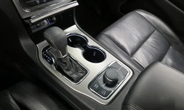 Jeep Grand cherokee 3.6 Limited WK2 ВИДЕО  - изображение 8