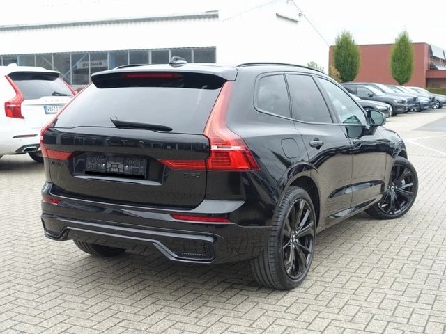 Volvo XC60 Black Edition Plus B5 AWD FourC | Mobile.bg   4