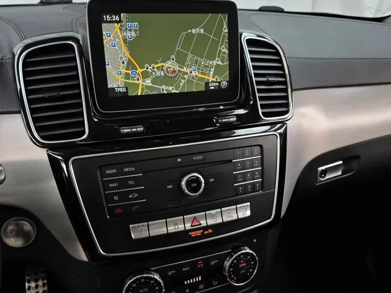Mercedes-Benz GLE 350 D 4Matic Coupe - САМО 30% АВАНС, снимка 13 - Автомобили и джипове - 55485762