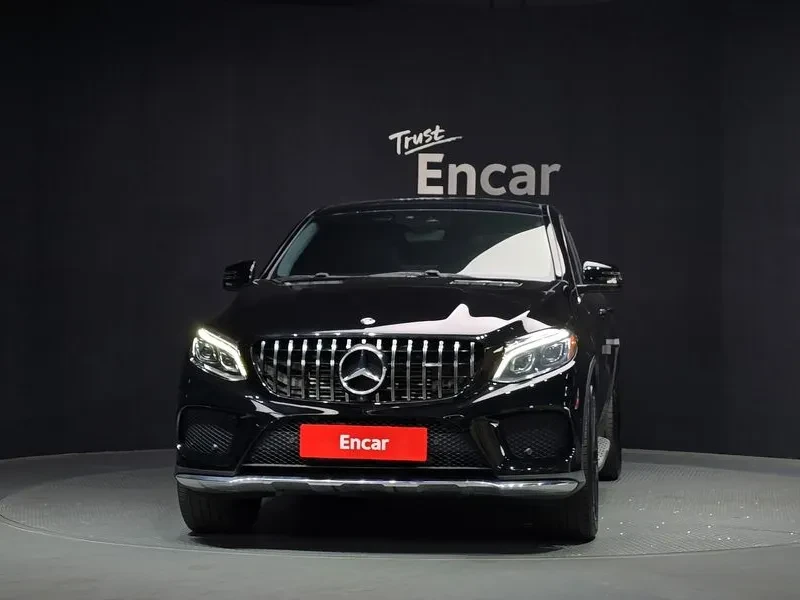 Mercedes-Benz GLE 350 D 4Matic Coupe - САМО 30% АВАНС, снимка 3 - Автомобили и джипове - 55485762