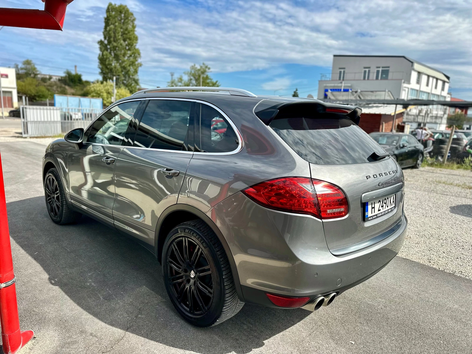 Porsche Cayenne 4.8 TURBO 500к.с FULL - изображение 3