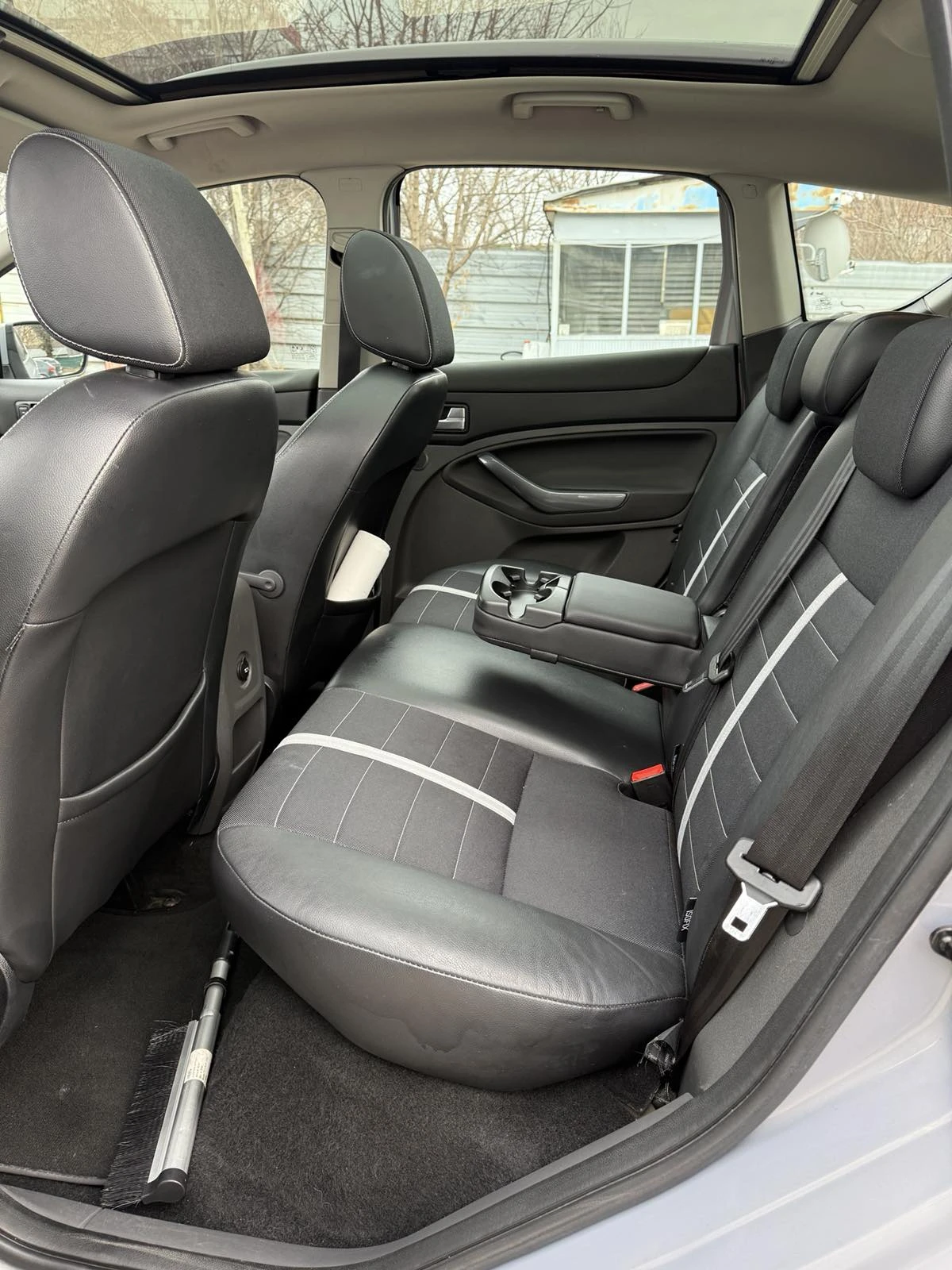 Ford Kuga 2.0 TDCI - изображение 7